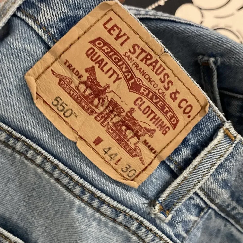 Levi's 550 Jeans Men's 44x30 Blue Cotton Denim Straight Relaxed Fit Baggy Travel